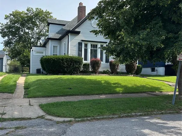 7075 Pernod Ave, Saint Louis, MO 63139