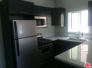 639 W 12th St, San Pedro, CA 90731
