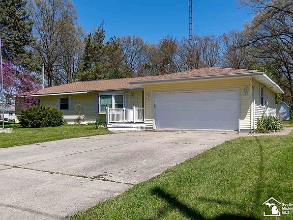 4th image of 10066 Stevenson Dr