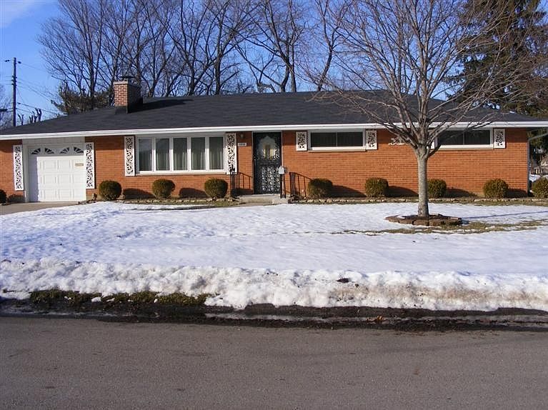 1st image of 1233 Georgian Dr