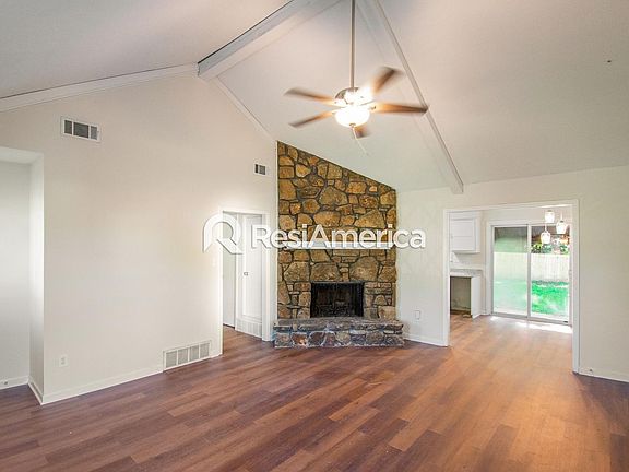 2nd image of 4555 Northwood Hills Dr