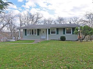 204 Old Oak Rd, Mcmurray, PA 15317