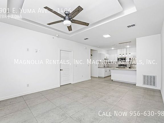 3rd image of 901 E Yuma Ave #1406