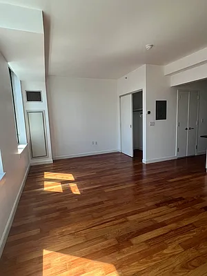 Rented by Triumph Property Group | media 10