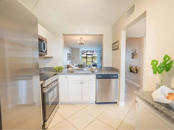 2049 Skimmer Ct W, Clearwater, FL