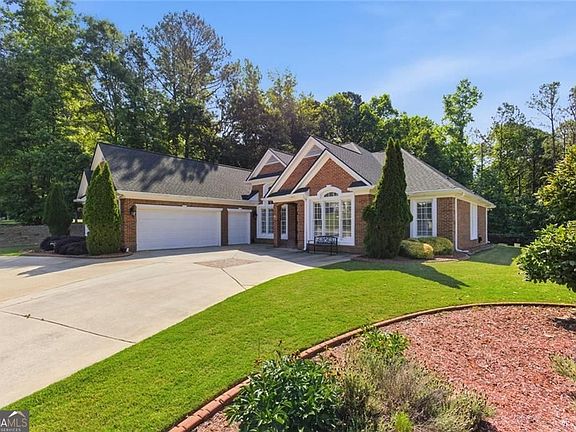 3rd image of 1000 Laddington Ln