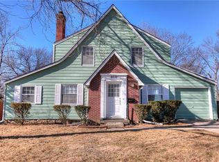 8032 Pennsylvania Ave, Kansas City, MO 64114