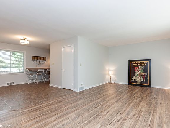 4th image of W67N873 Washington Ave