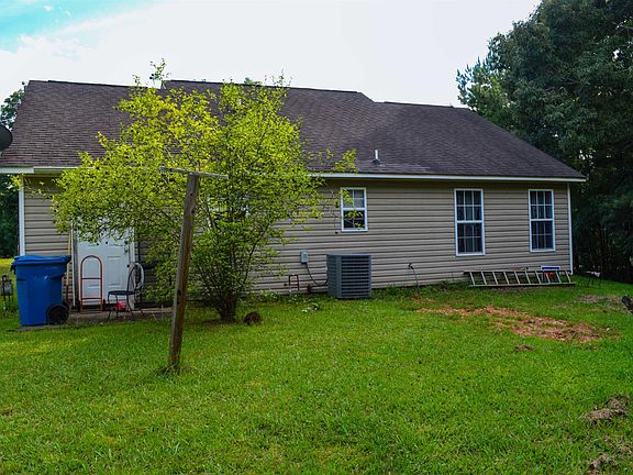 5th image of 526 Bright Dr