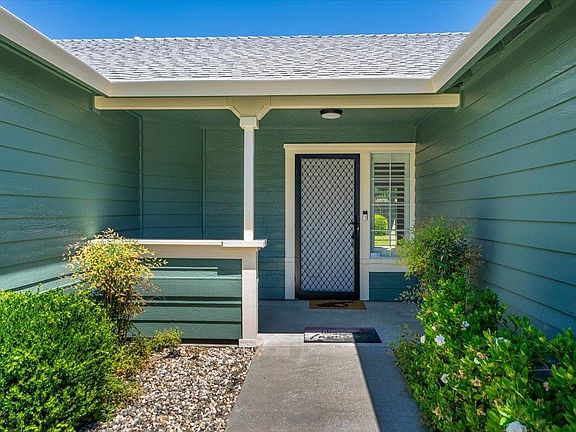 3rd image of 295 Pinon Way