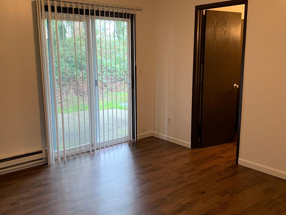 1st image of 6923 150th St SW #1