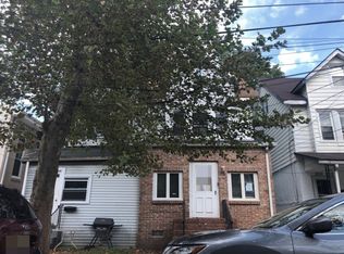 70 Race St, Trenton, NJ