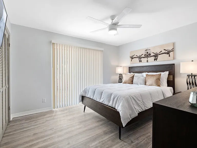 5646 Gaston Ave #120 — Photo 7