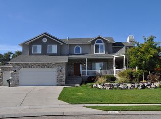 9486 S Medallion Cir, South Jordan, UT 84095