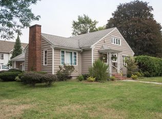 4 Chapin Ter, Springfield, MA 01107