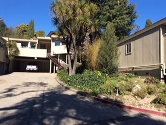 2nd image of 122 Rincon St APT L