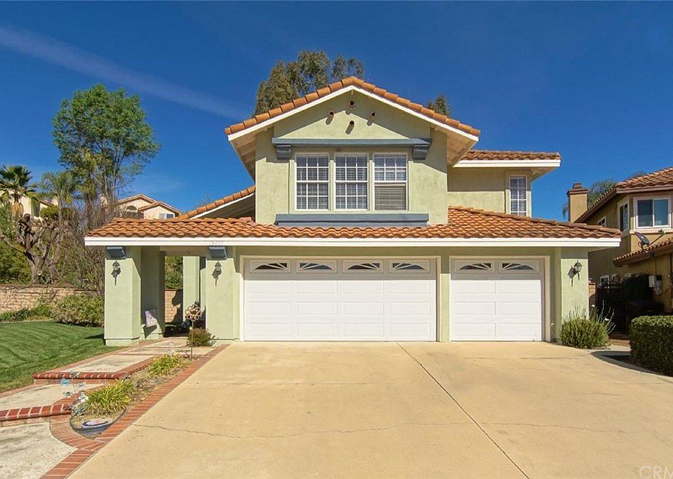 1st image of 13617 Palmetto Pl