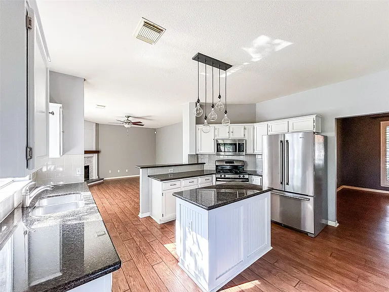 1745 Dapplegrey Ln — Photo 12