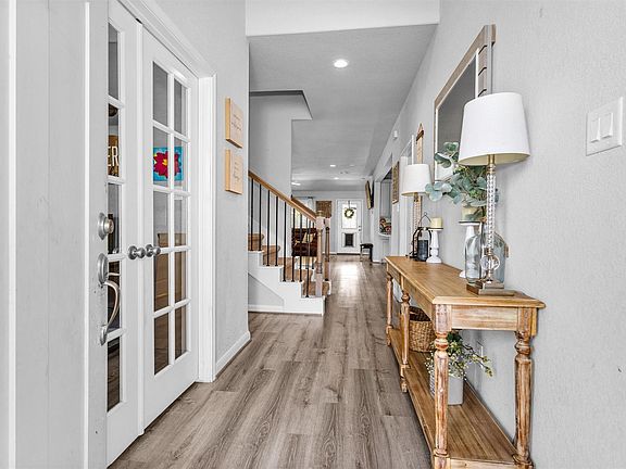 5th image of 2375 Hagerman Rd