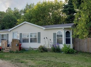 60552 White Temple Rd, Vandalia, MI 49095