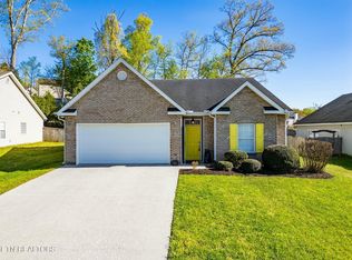 5420 Oak Harbor Ln, Knoxville, TN 37921