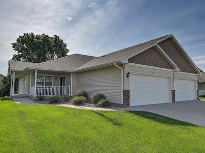 7502 Summerset Ave NE, Cedar Rapids, IA, 52402