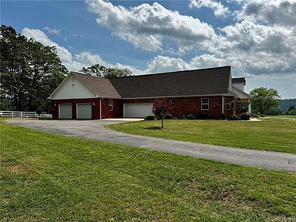 2nd image of 31 Caballo Ranch Rd