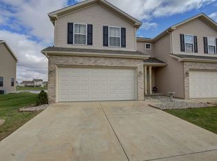 1304 Myrtle Beach Ave, Champaign, IL 61822