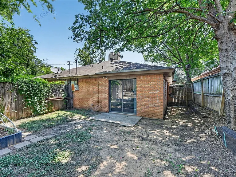 6310 Peggy Dr — Photo 20