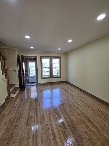 2 bed, 1.5 bath, 882 sqft, $2,275 — Photo 4