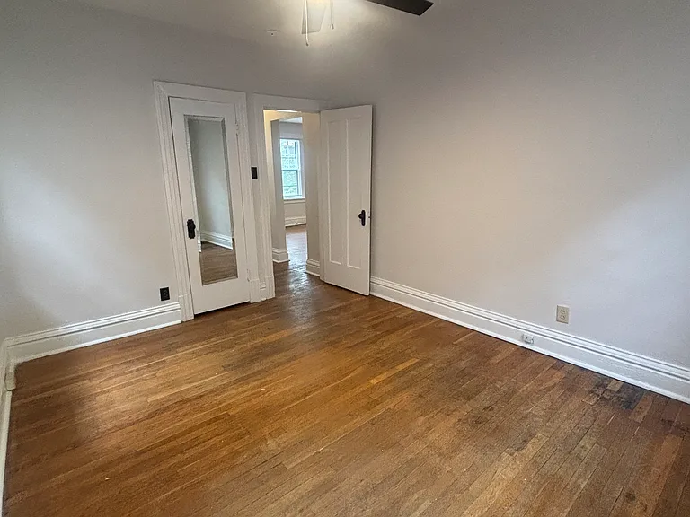 820 Pennsylvania Ave #1S — Photo 5