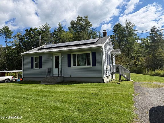 2nd image of 1100 Middle Rd