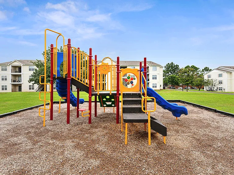 Barrington Parc — Photo 20
