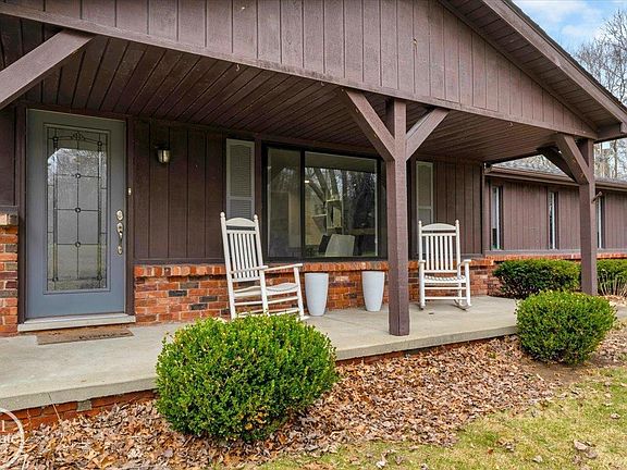 3rd image of 7920 Marsh Rd