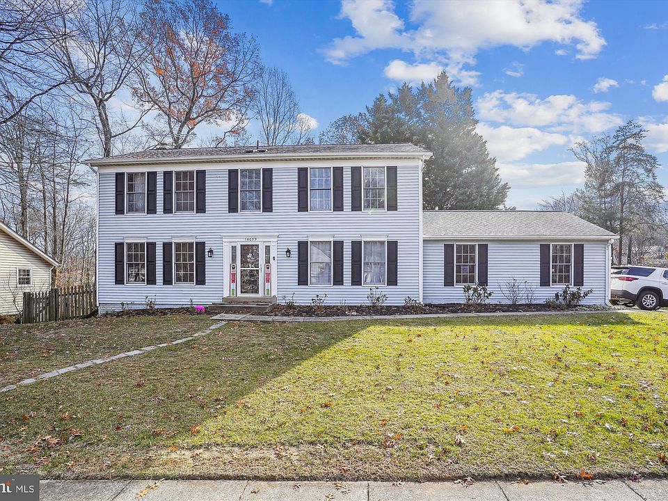 1st image of 16099 Deer Park Dr