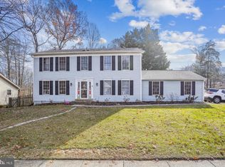 16099 Deer Park Dr, Dumfries, VA 22025