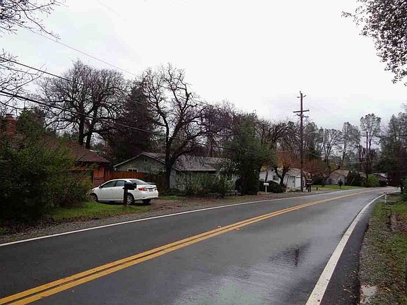 4th image of 3085 Quartz Hill Rd