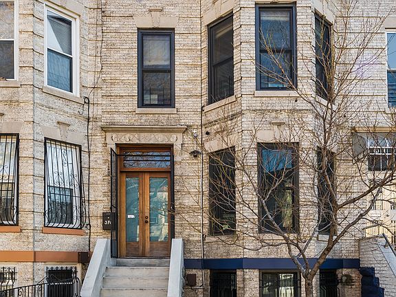 5th image of 378 Cornelia St