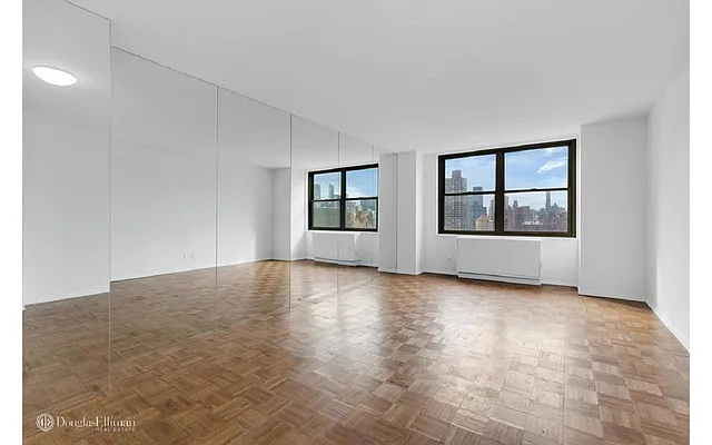 Rented by Douglas Elliman | media 17