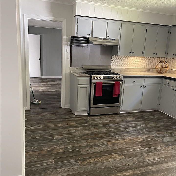 1916 Country Club Dr, Yazoo City, MS 39194 Zillow
