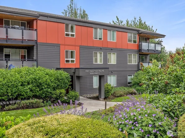 7001 Sand Point Way NE #C203, Seattle, WA 98115