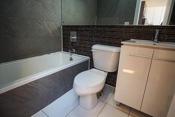 Rented by Lofts and Flats LLC | media 6