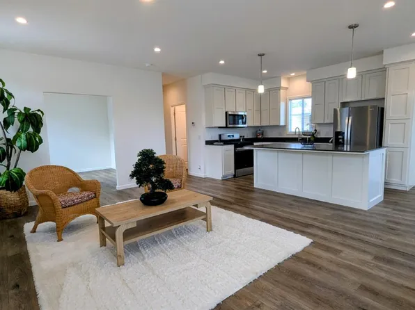 8357 Cedarwood Ln, Citrus Heights, CA 95610