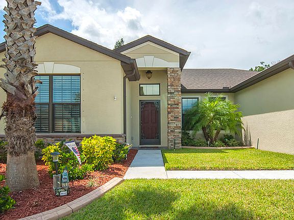 3rd image of 4787 Ashley Lake Cir
