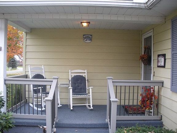 4th image of 26 Algonquin Dr