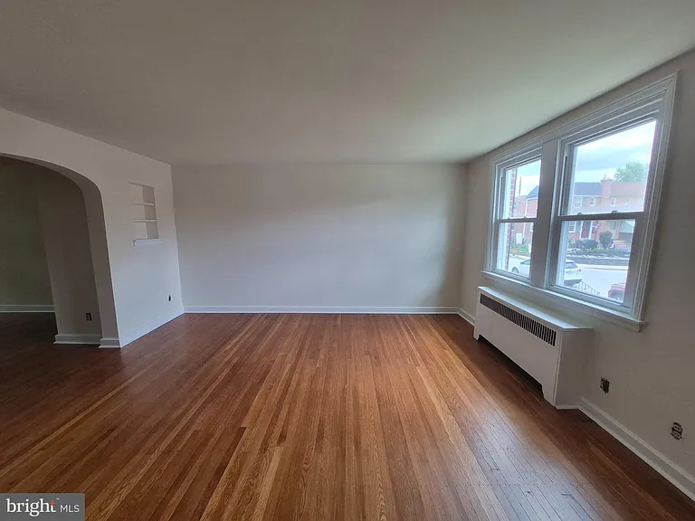 3423 Verner St — Photo 3