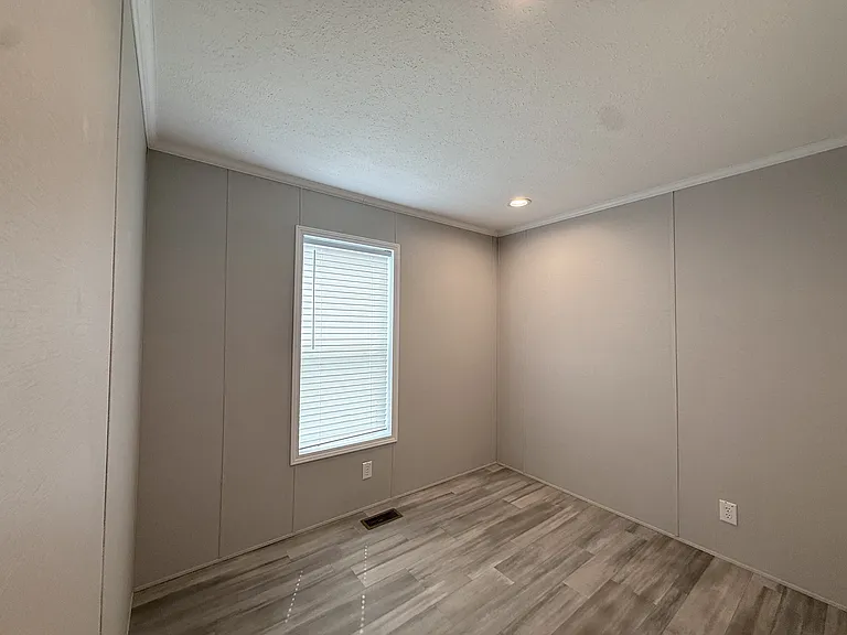 29800 Guilford Cir #168 — Photo 17