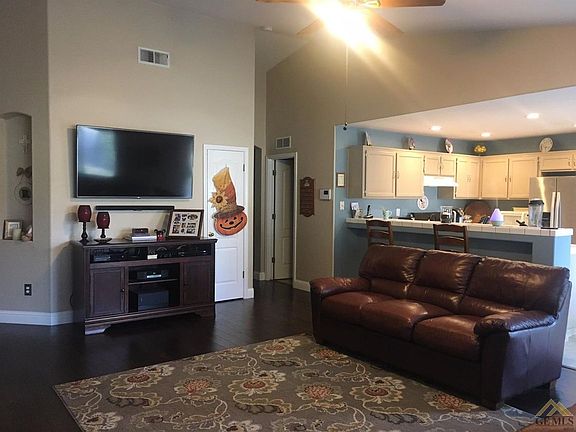 4th image of 9906 Battersea Park Dr