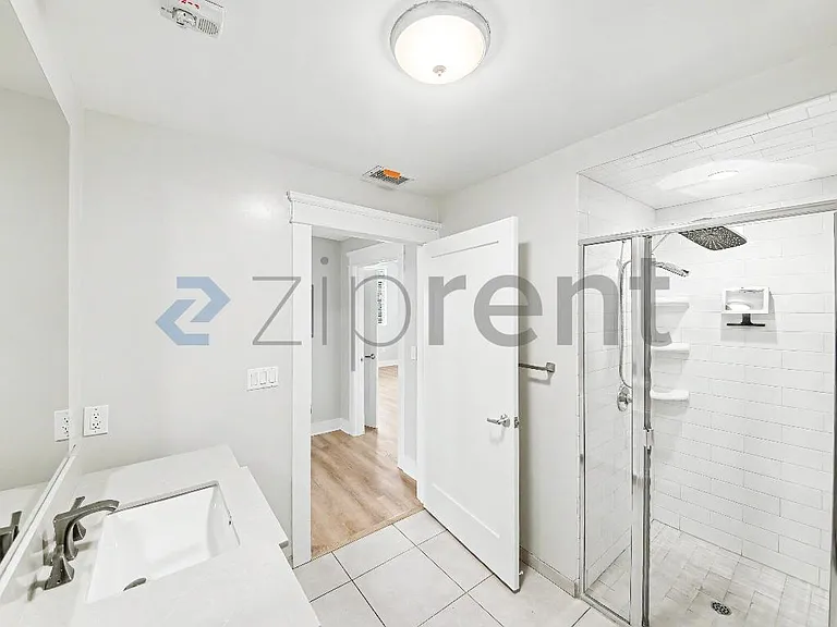5717 Fair Ave — Photo 11