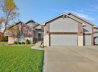 8732 W Conrey St, Wichita, KS 67205